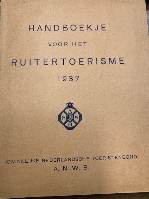 Handboekje voor het ruitertoerisme 1937.