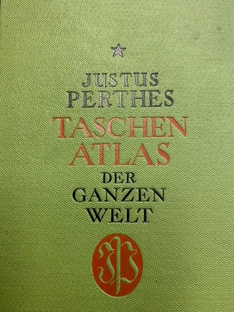  - Justus Perthes Taschen Atlas der ganzen welt.